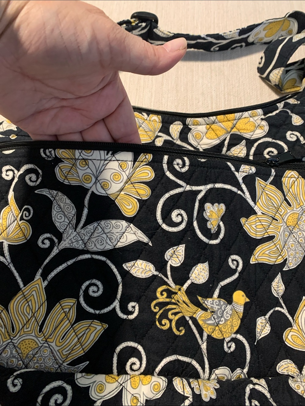Quilted Floral Crossbody Shoulder Bag - Black & Yellow - Picture 5 of 12